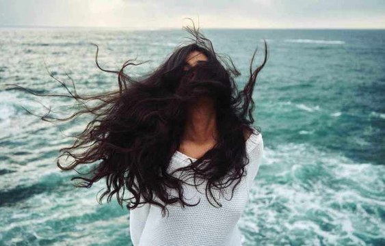 Dry hair: 6 tips to repair and replenish