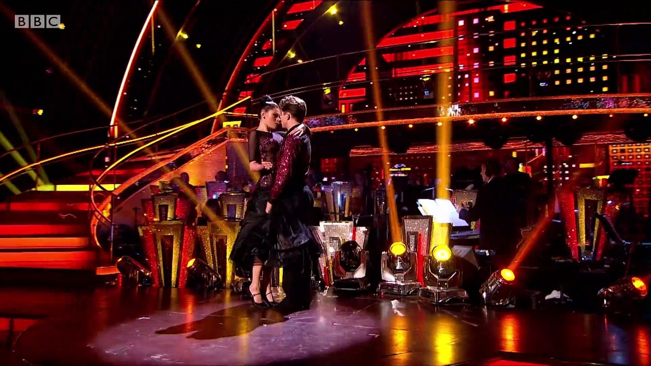 Lauren Steadman - AJ Pritchard Tango to 'Nutbush City Limits' by Tina Turner - BBC Strictly 2018,