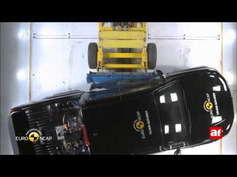 Nissan NP300 Navara Crash Test Euro NCAP 2015