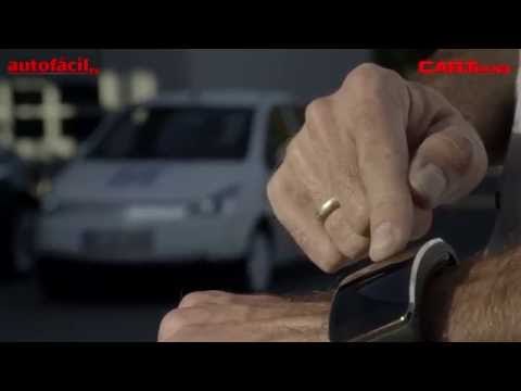 Prototipo ZF Smart Urban Vehicle aparcando