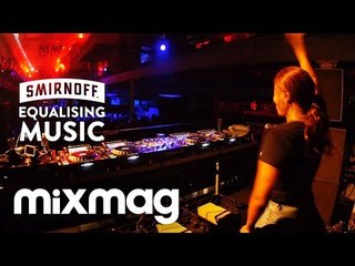 HONEY DIJON drops a house bomb and everyone goes nuts!