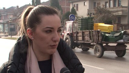 Tash Geen art center shpërndanë kontenierë edhe nëpër shtëpi - Lajme