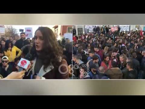 Ora News - Mbi 7 orë qëndresë, studentët afat qeverisë deri nesër në orën 16:00