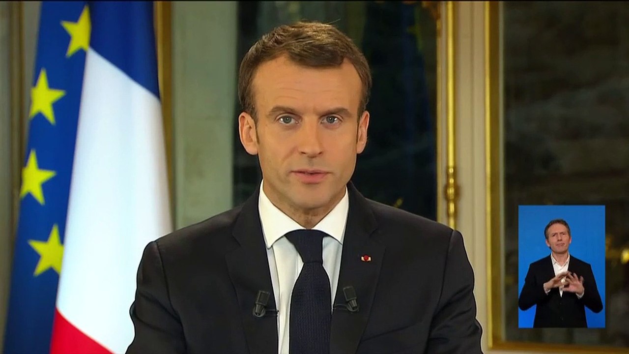"Gilets jaunes" : "Quand la violence se déchaîne, la liberté cesse", martèle Emmanuel Macron