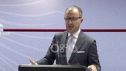 Ora News - Soreca komenton protestën e studentëve: Dialogu me qeverinë, i nevojshëm