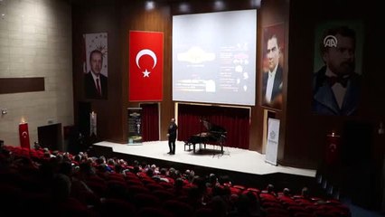 Piyanist Gökhan Aybulus Konser Verdi