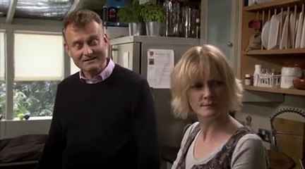 Outnumbered S05 E01