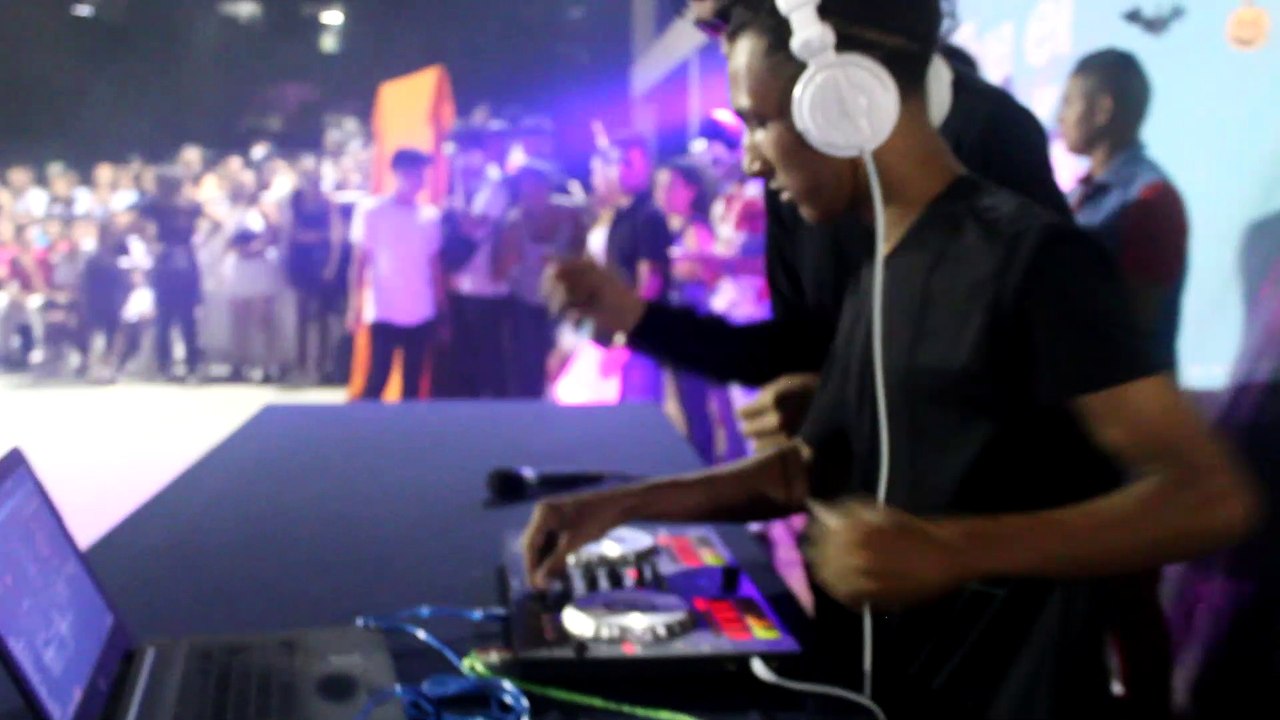 Dj Flexing Ft. Dj Elkin Avila