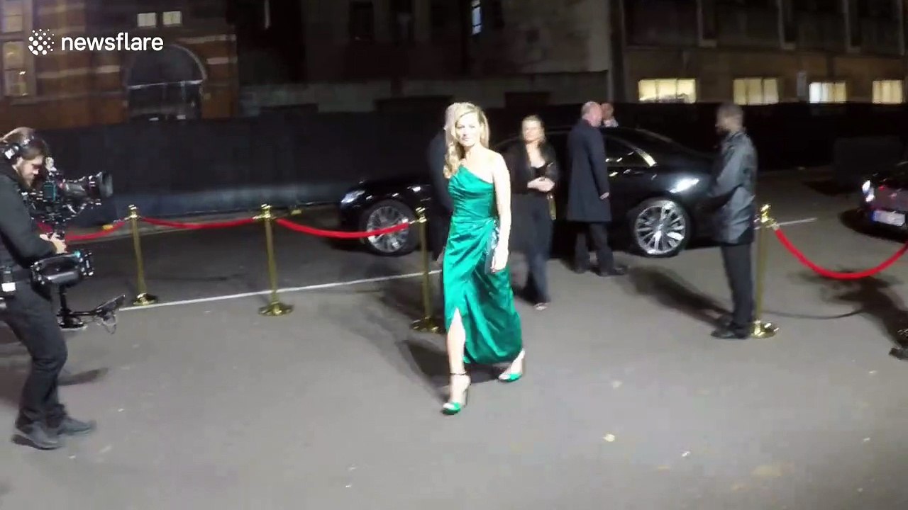 Kate Moss arrives at Fashion Awards