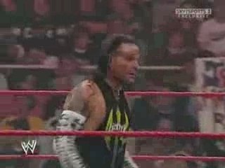 WWe raw 31 13 07 Jeff Hardy Vs Santino Marella