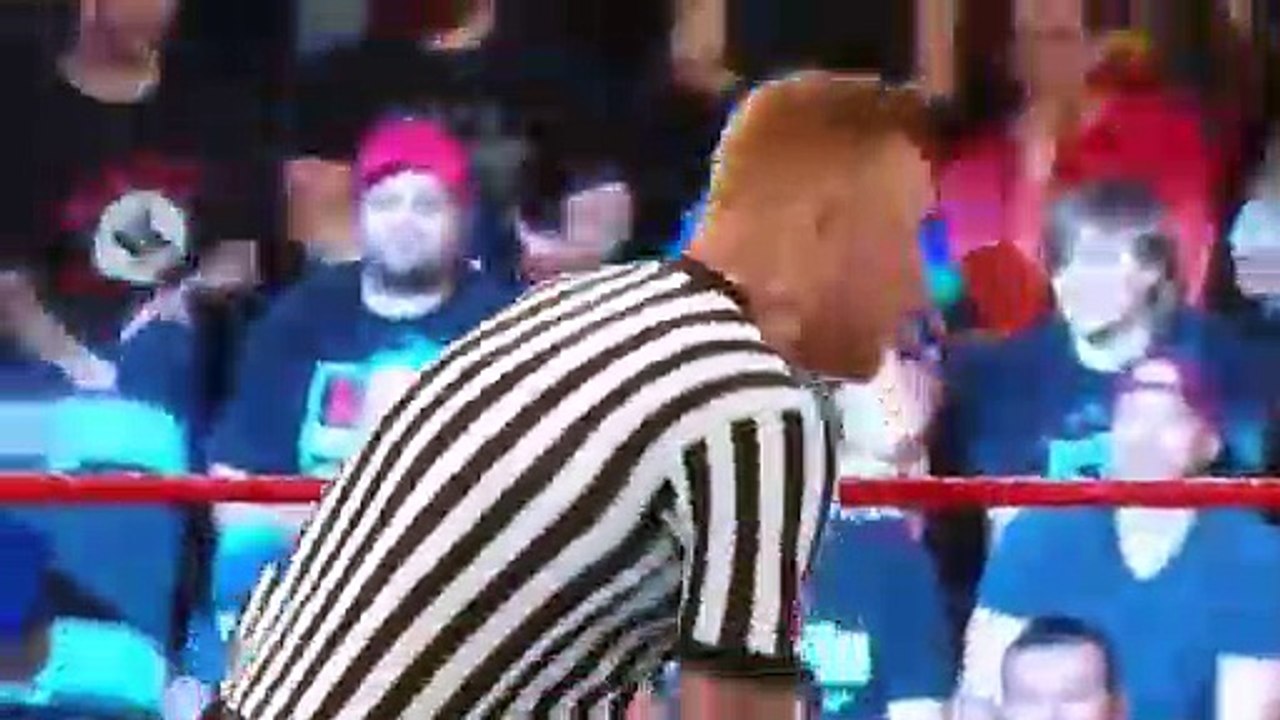 Seth Rollins vs. Baron Corbin TLC Match Intercontinental Championship: RAW, December 10, 2018