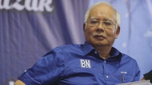 Detenido ex primer ministro malasio por manipular papeles en trama corrupción