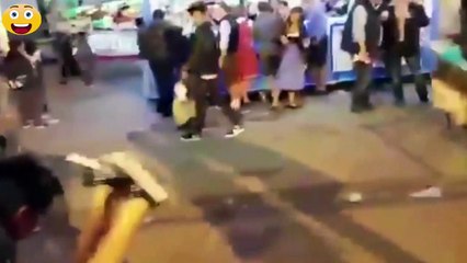 Funny Situations of Drunk People (Drunk Accidents)