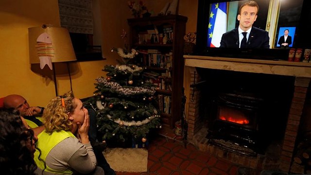 Эммануэль Макрон: Гнев желтых жилетов объясним и оправдан