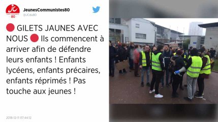 Gilets jaunes : la mobilisation se poursuit malgré les annonces d'Emmanuel Macron