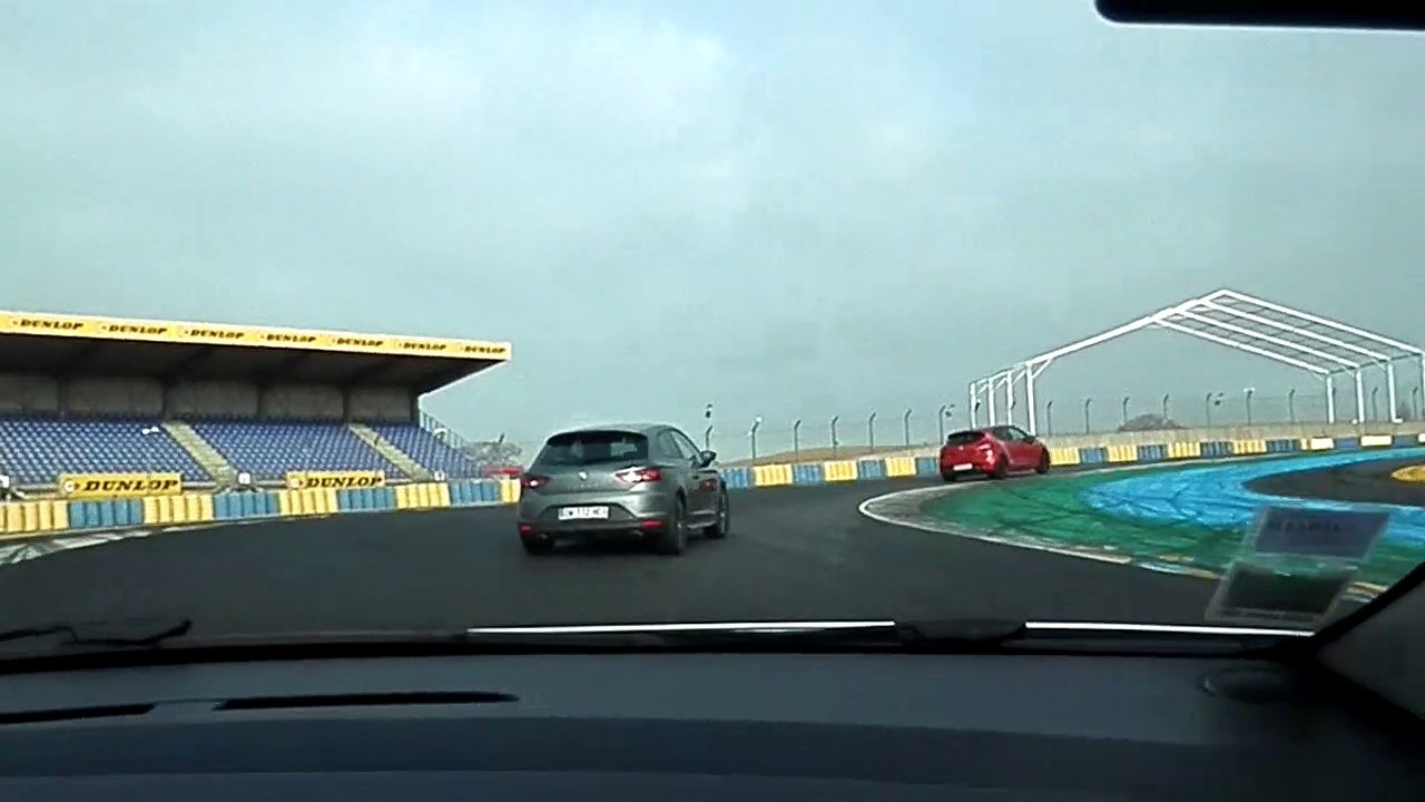 Renault Clio RS Bugatti