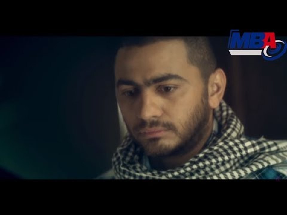 ظابط امن الدولة يسأل تامر حسني سؤال محرج جداً عن والدته تخيل ماذا كان!