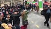 [VIDEO] Mardi noir : les lycéens et les étudiants se mobilisent à Paris