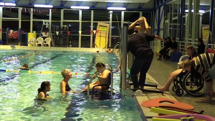 UN ASCENSEUR AQUATIQUE A LA PISCINE DES GIBJONCS