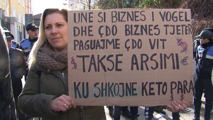 Mijëra në protestë, studentët paralizojnë Tiranën - News, Lajme - Vizion Plus