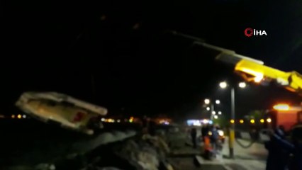 Şiddetli fırtınada bot alabora oldu