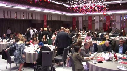 Mutlu ve başarılı bir çocuk yetiştirmek için ‘Anne-Baba Okulu’