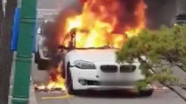 인천 주안동에서 BMW 차량 또 화재 / YTN