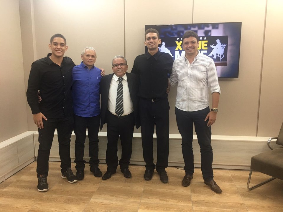 Programa Xeque Mate em homenagem aos garçons 10122018