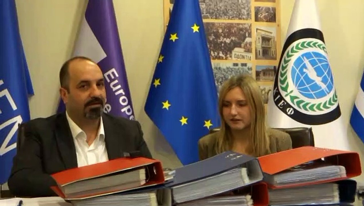 DEB PARTISI IMZALARI EFA YA TESLIM ETTI VIDEO 2