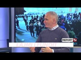 Protesta e studentëve / Pedagogu Albert Nikolla flet për Report Tv