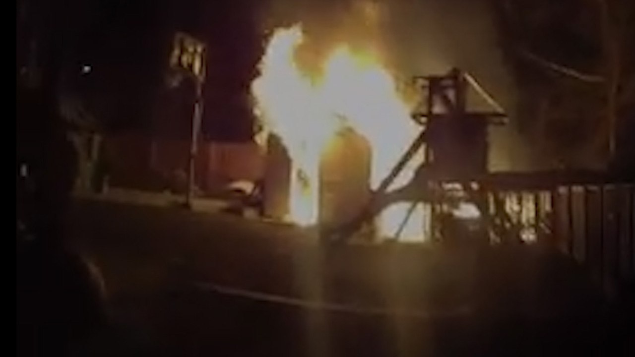 Amazing Chicken Fire Rescue