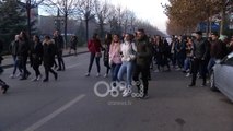 Ora News - Tirana e studentëve, vërshimi i të rinjve nga të katër anët