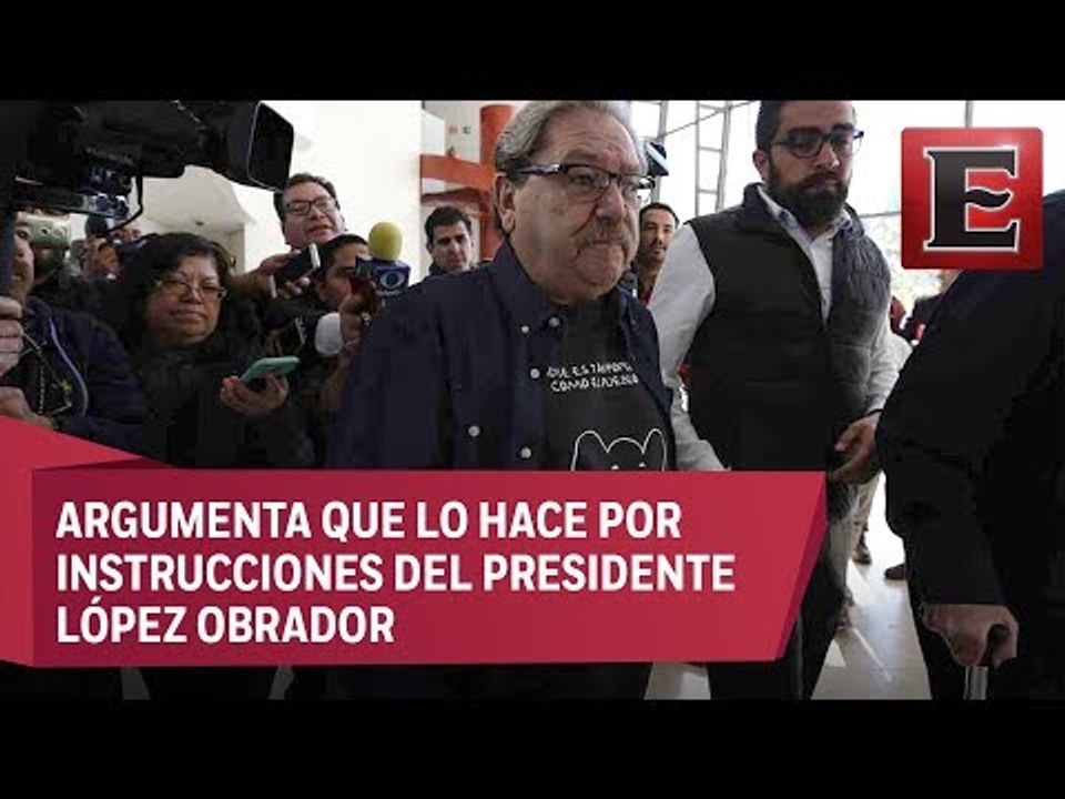 Taibo II se asume como encargado de despecho del Fondo de Cultura