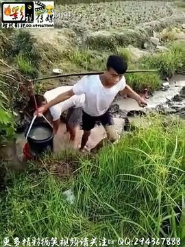 Camera cachée chinoise à en mourir de rire !