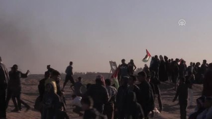 İsrail Askerleri Aa'nın Foto Muhabirini Yaraladı