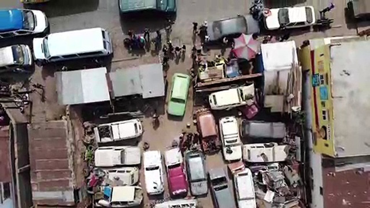 In Madagaskar rollt und rollt der R4 noch immer