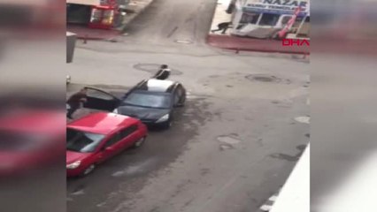 Antalya'da 2 Kişinin Yaralandığı 'Silahlı Kavga' Kamerada