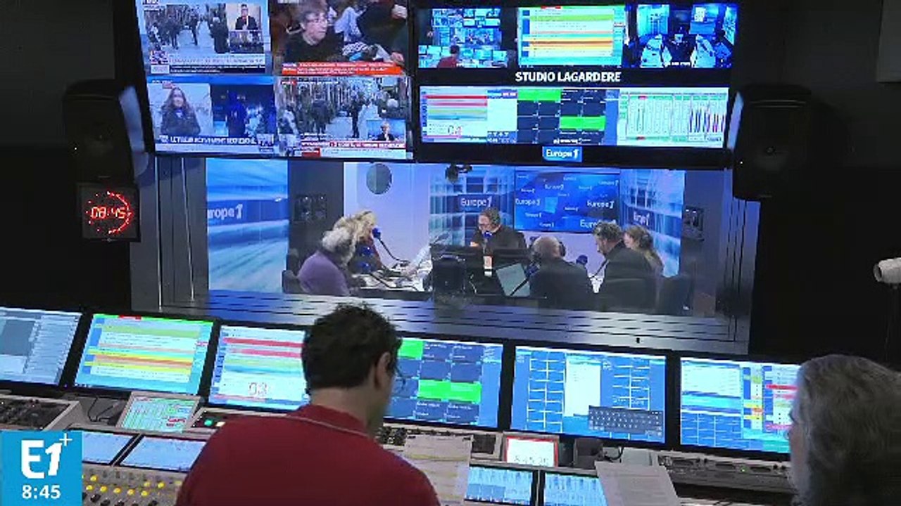 Gérard Collomb : "À peine arrivé, Castaner se prend une guerre civile de quatre semaines ! Il ne serait pas un peu chat noir ?" (Canteloup)