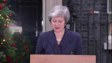 Başbakan May'den Güven Oylaması ile İlgili İlk Açıklama