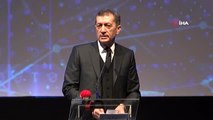 Milli Eğitim Bakanı Ziya Selçuk, 4. Geleneksel Microsoft Türkiye Eğitim Teknolojileri Zirvesi'nde...
