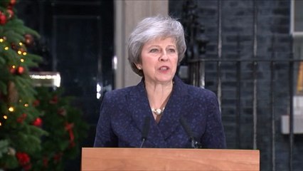 Theresa May says will fight confidence vote with everything she has got