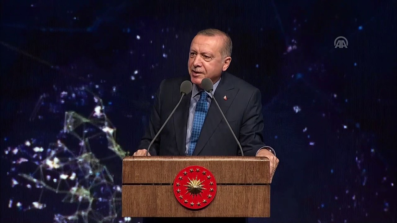 Cumhurbaşkanı Erdoğan: '(ABD) Bölücü terör örgü...