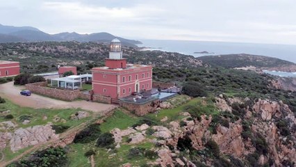 Le Renault Kadjar affiche une calandre élargie avec des inserts chromés