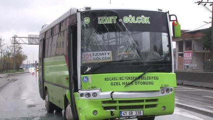 Kocaeli'de İki Halk Otobüsü Çarpıştı: 5 Yaralı