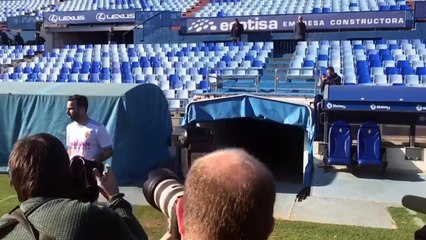 Insultos a Guitián en su Presentación como Jugador del Real Zaragoza
