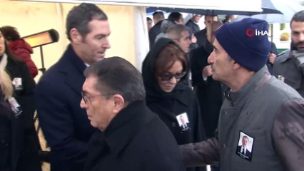 Ünlü iş adamı Ali Raif Dinçkök, son yolculuğuna uğurlandı