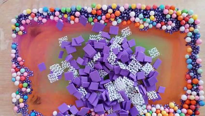 Making Slime with Disposable Cups