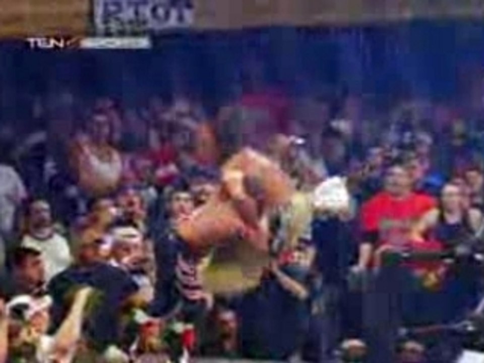 Sabu et Rey Mysterio TABLE