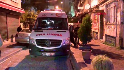 İstanbul Fatih'te 2 Kişi Evde Ölü Bulundu