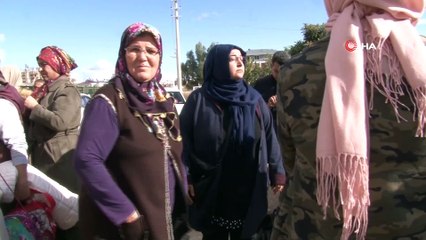 Engelli öğrenciye darp iddiasına tepki gösteren veliler öğretmeni savundu